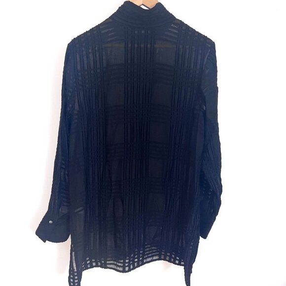 J. Jill Black Shear Textured Button Up Lagenlook Long Sleeve Button Down Shirt - Picture 3 of 8